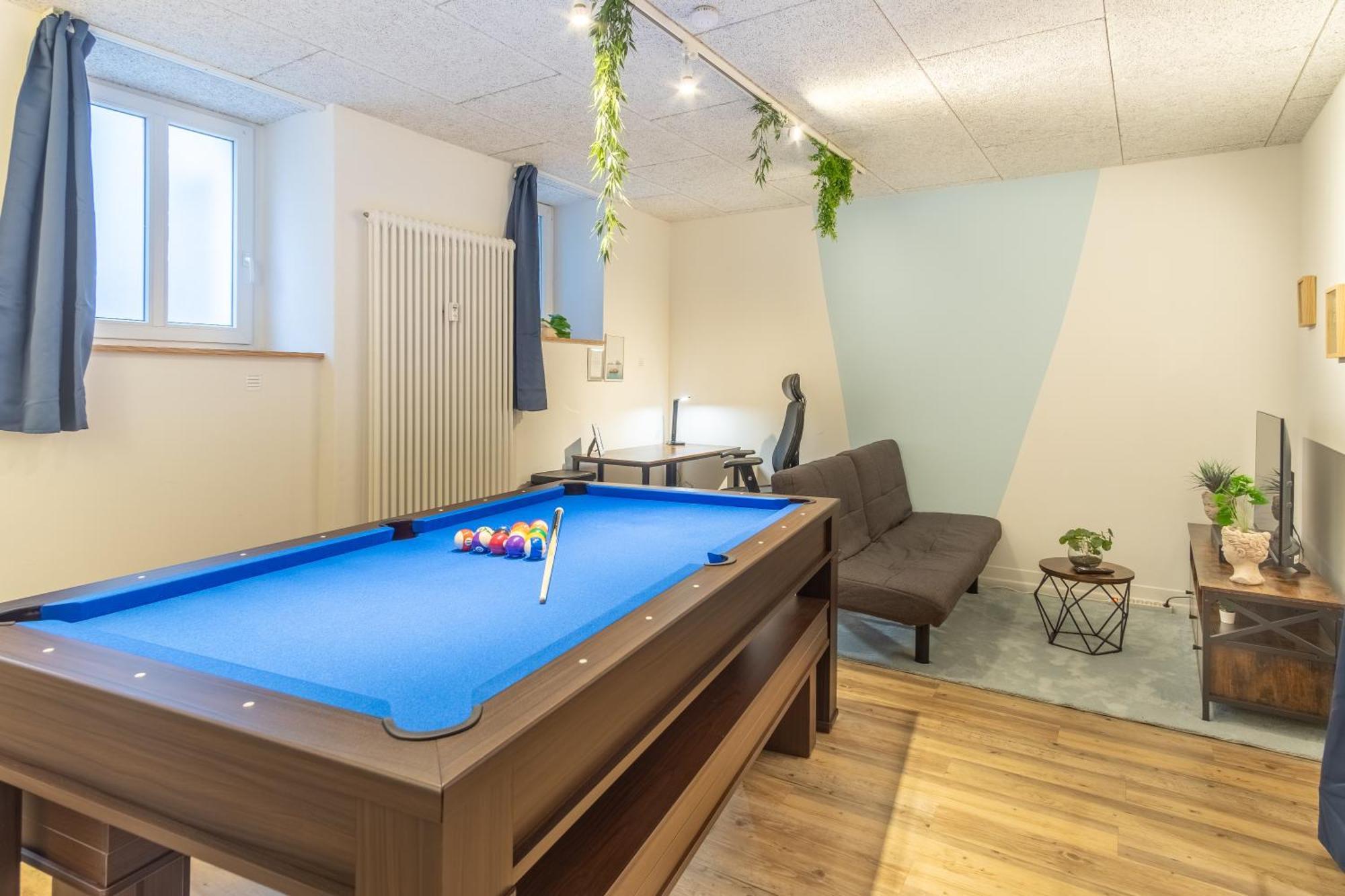 Pool Table Heaven, Workstation, 4K Tv, Netflix Apartment Leipzig Ngoại thất bức ảnh